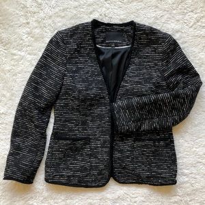 Banana Republic B/W Tweed 3/4 Length Jacket Size 4